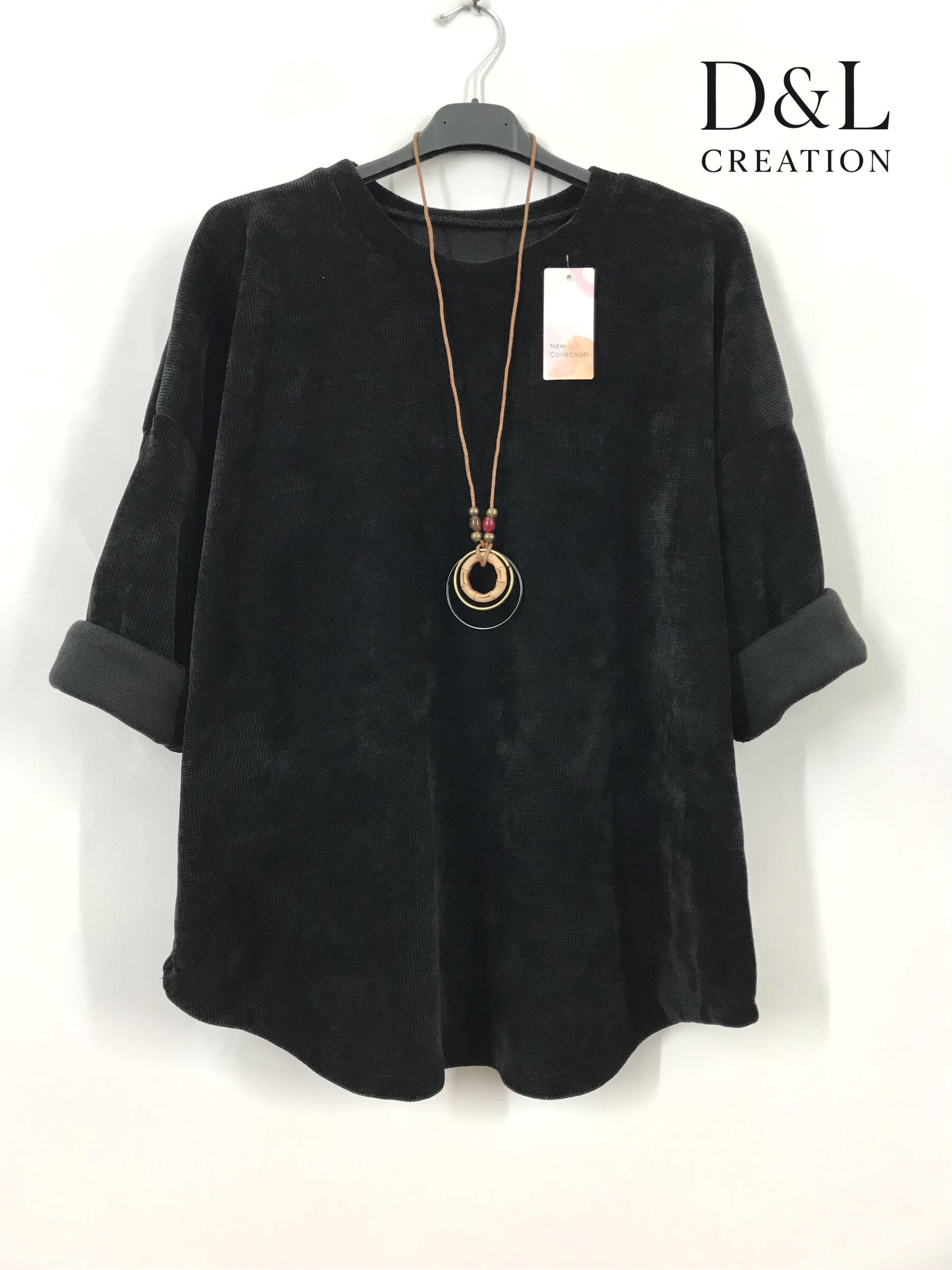 Long-sleeve velvet top with necklace