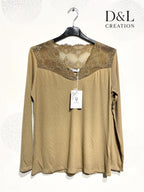 Ultra-stretch ribbed basic top with lace