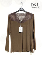 Ultra-stretch ribbed basic top with lace