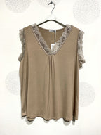 Plus Size Ultra stretch basic top with lace v t38 v t52