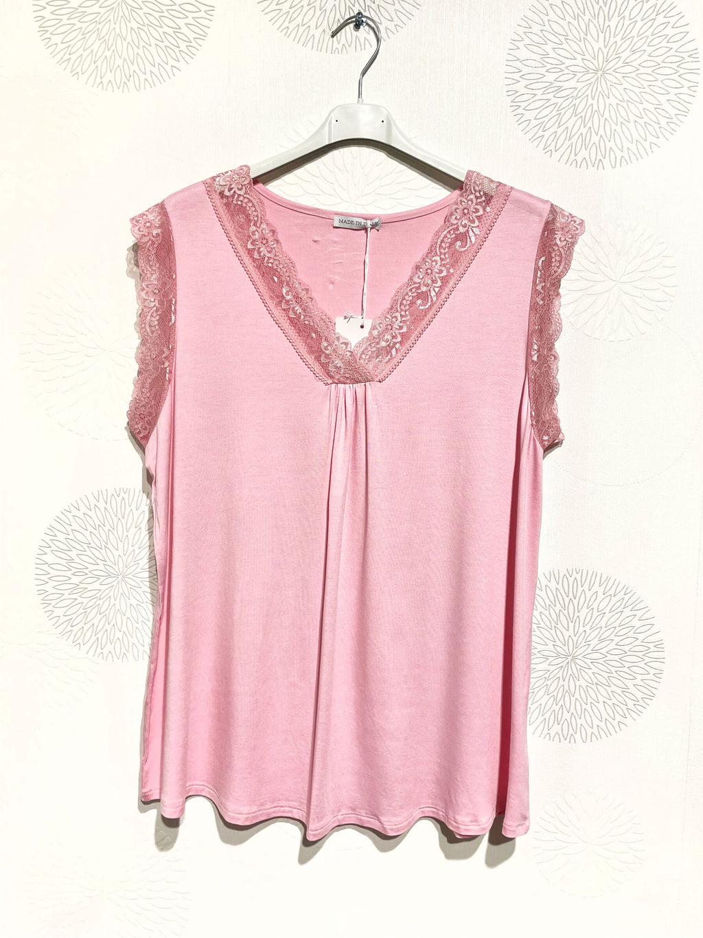Plus Size Ultra stretch basic top with lace v t38 v t52