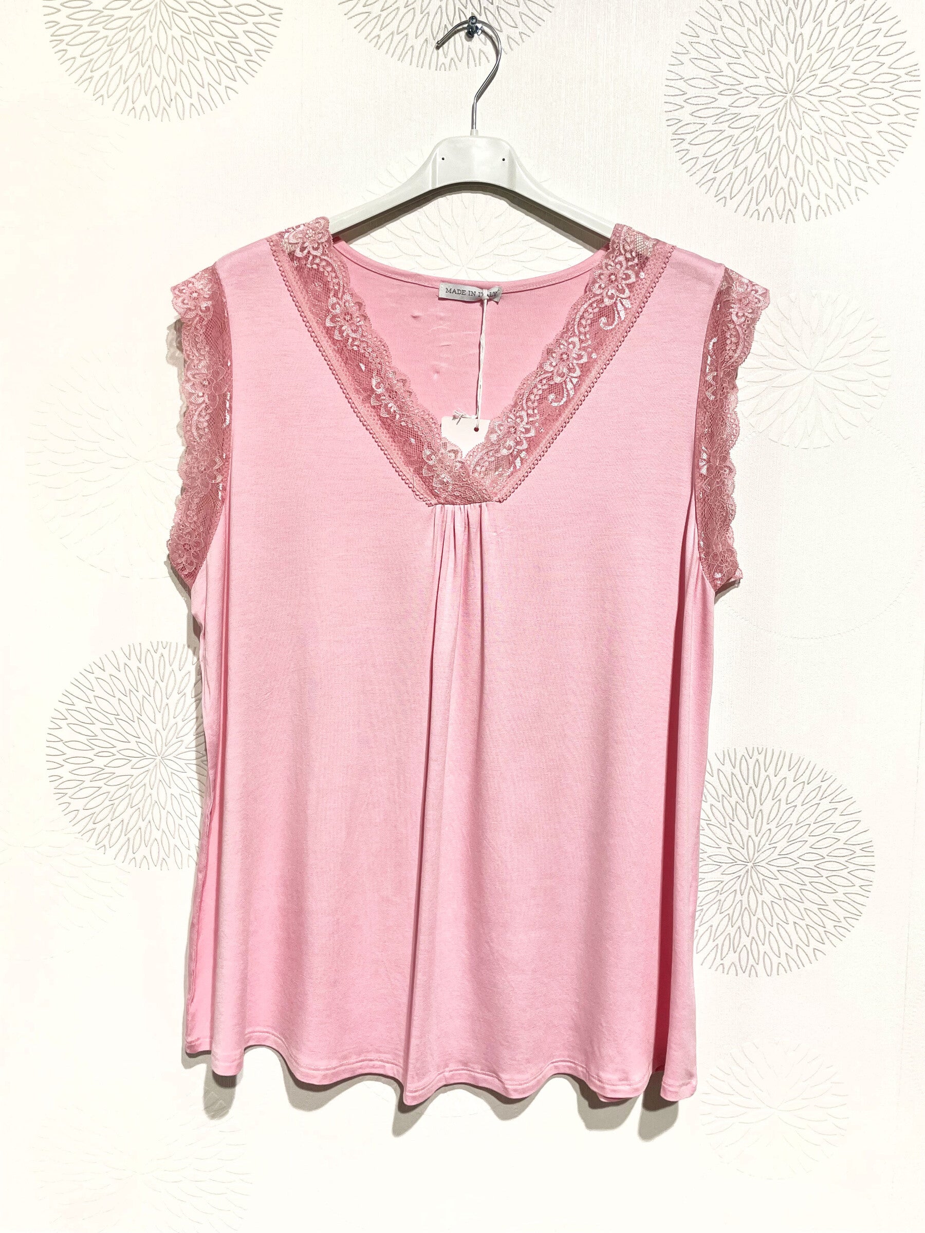 Plus Size Ultra stretch basic top with lace v t38 v t52