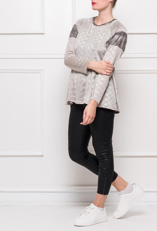 Plus Size Bi-material Top med Flared Passform