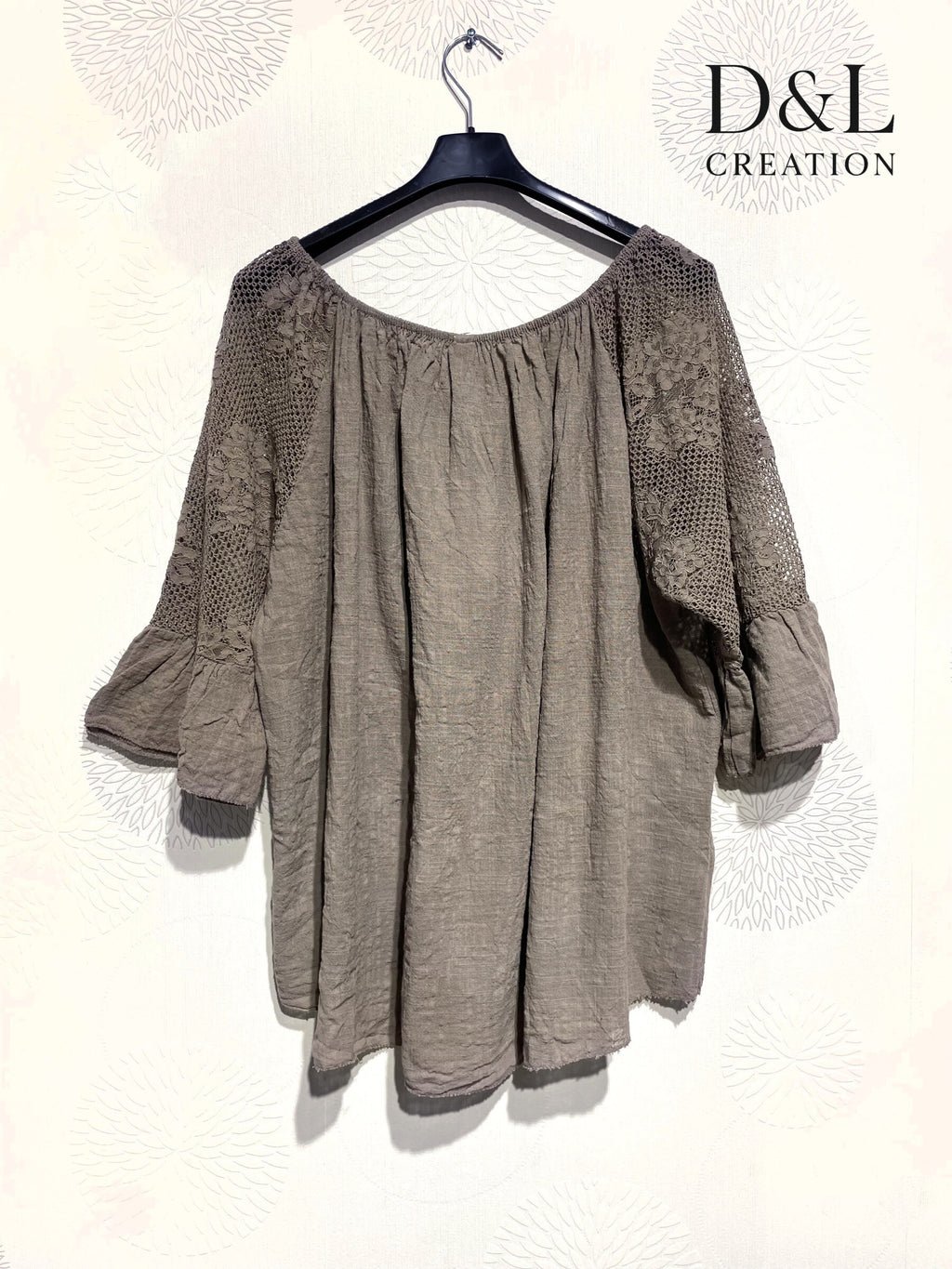 Plus Size Top med Båthals och Spetsärmar T38-T54+