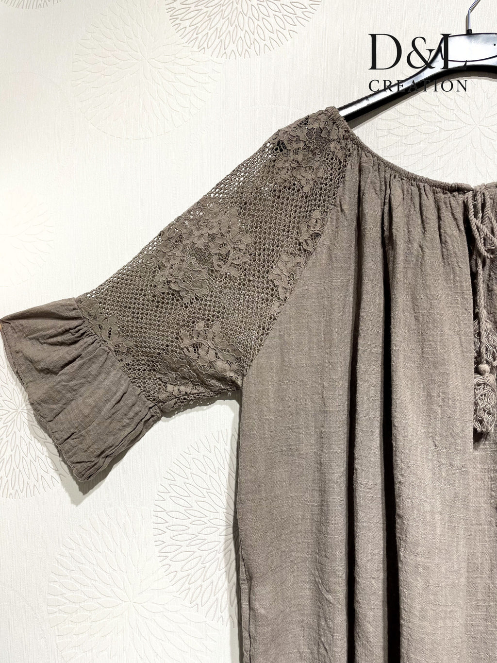 Plus Size Top med Båthals och Spetsärmar T38-T54+