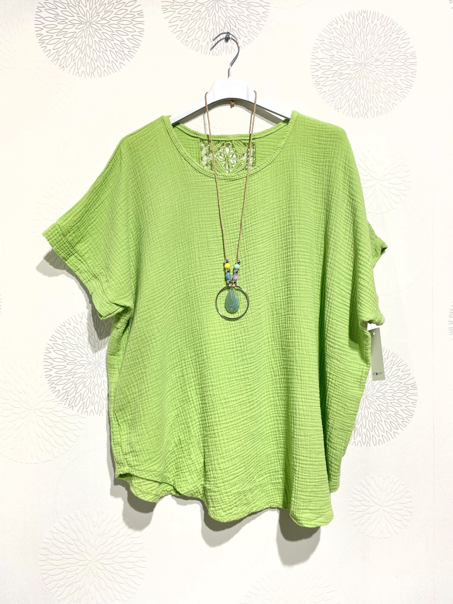 Plus Size Top double cotton gauze with lace in the back T38 to T52