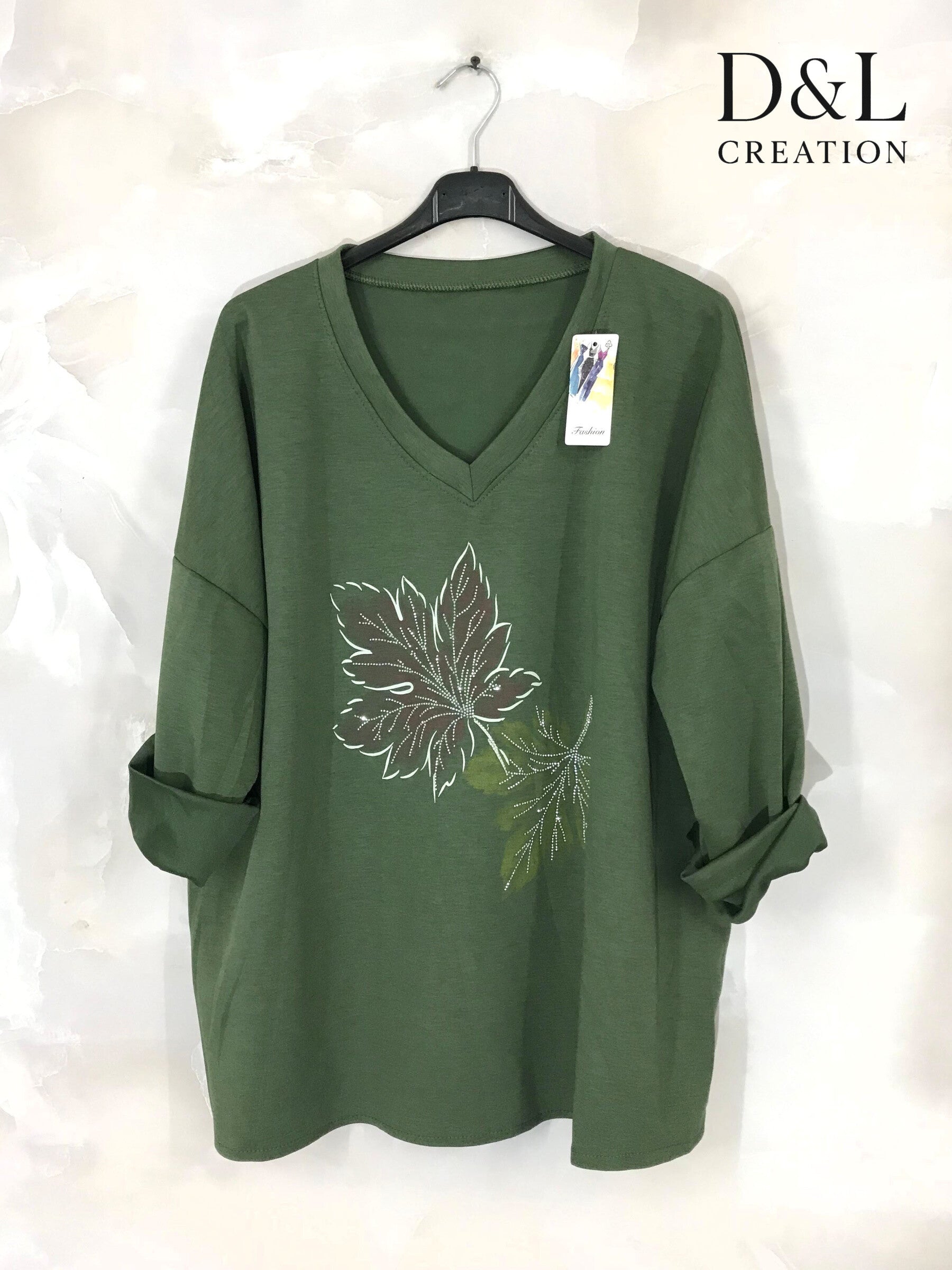 Soft V-neck top with leaf print sizes 10 to 24 i Plus Size
