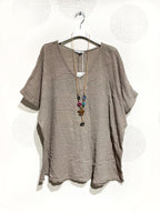 Plus Size Top in V -neck in ultra stretch embossed cotton with t40 collar in T54