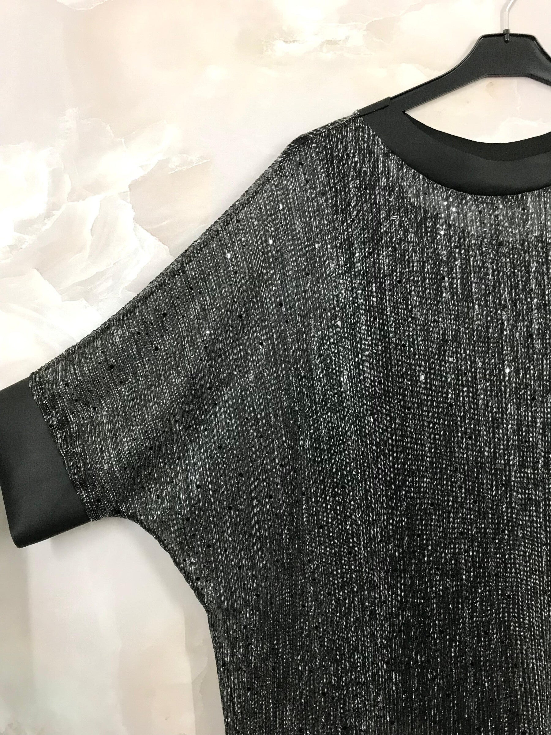 Plus Size Paljett Tylltop med Tanktop och Läderdetaljer