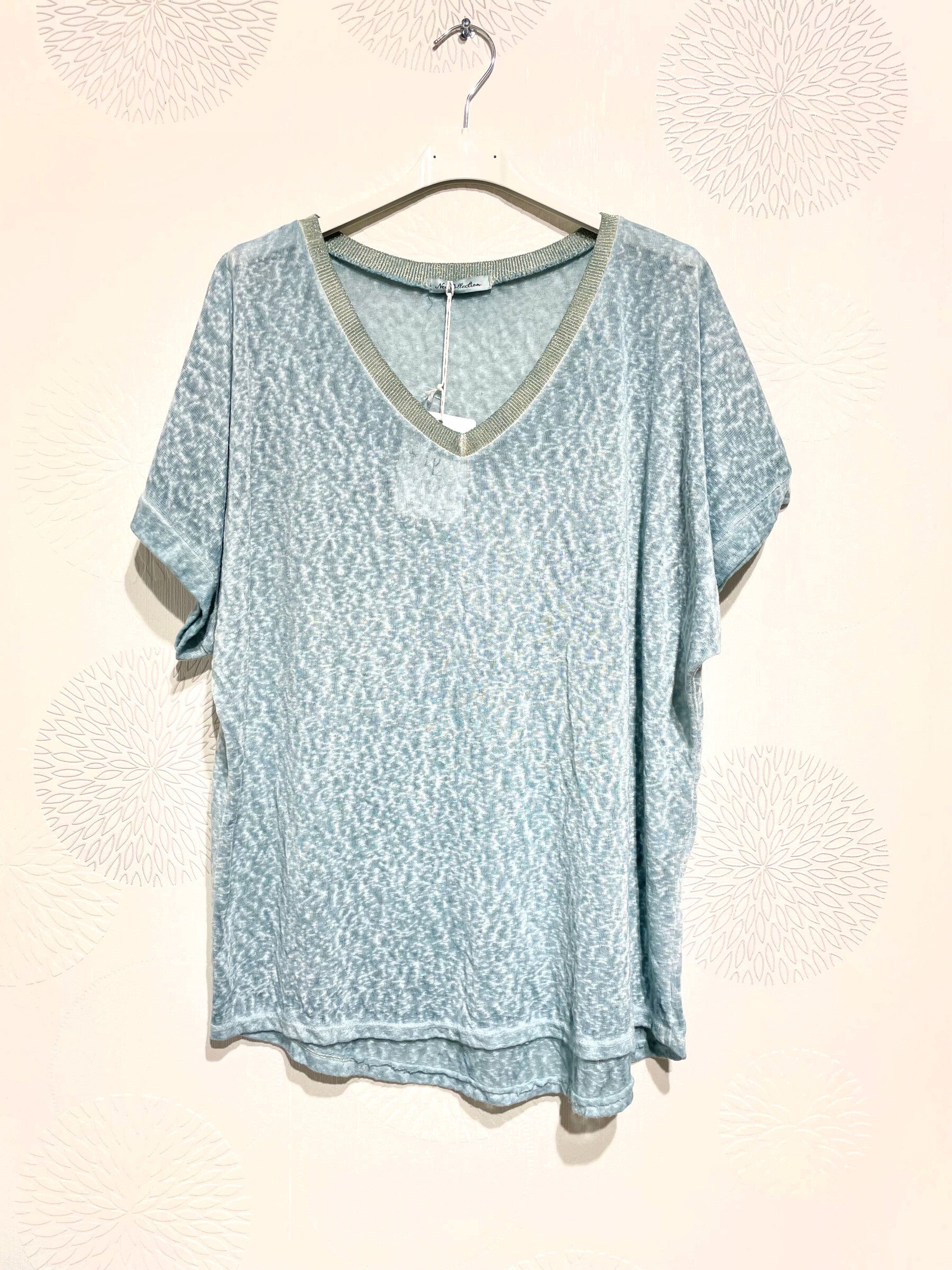 Plus Size Printed top with glitter strip in t -t t38 to t50