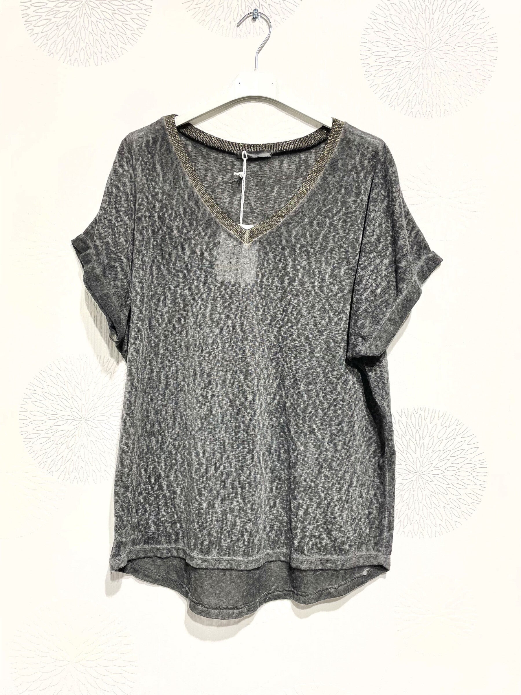 Plus Size Printed top with glitter strip in t -t t38 to t50