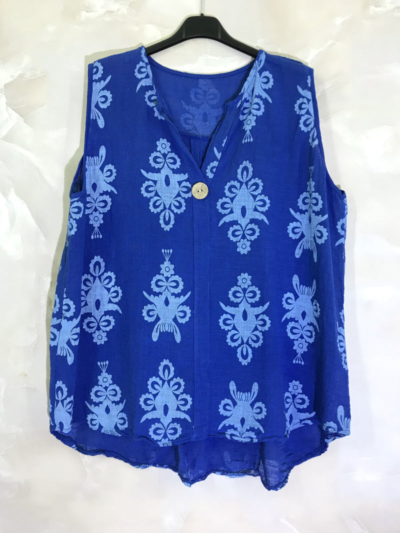 Plus Size Baroque Print Top med En Knap