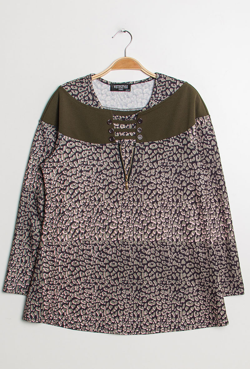 Plus Size Leopard Top