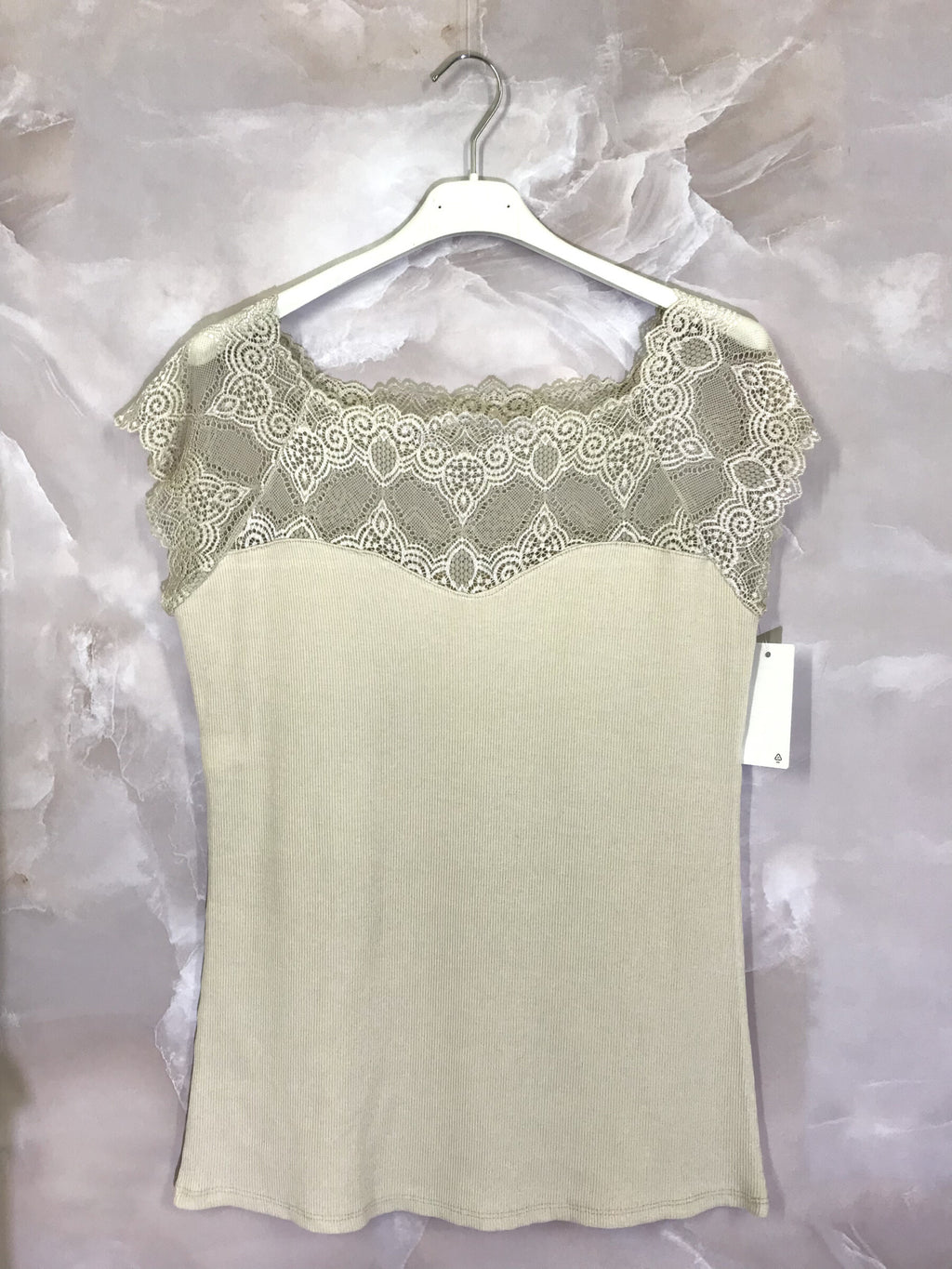 Plus Size Short-sleeved boat-neck lace top