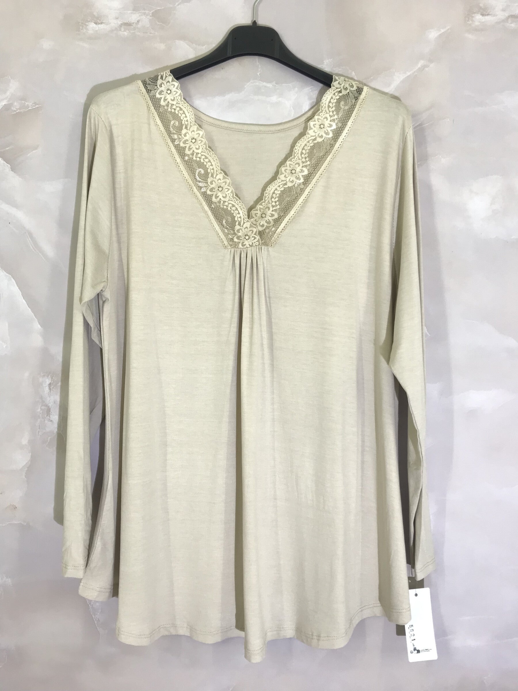 Plus Size Top long -collar sleeves V with lace