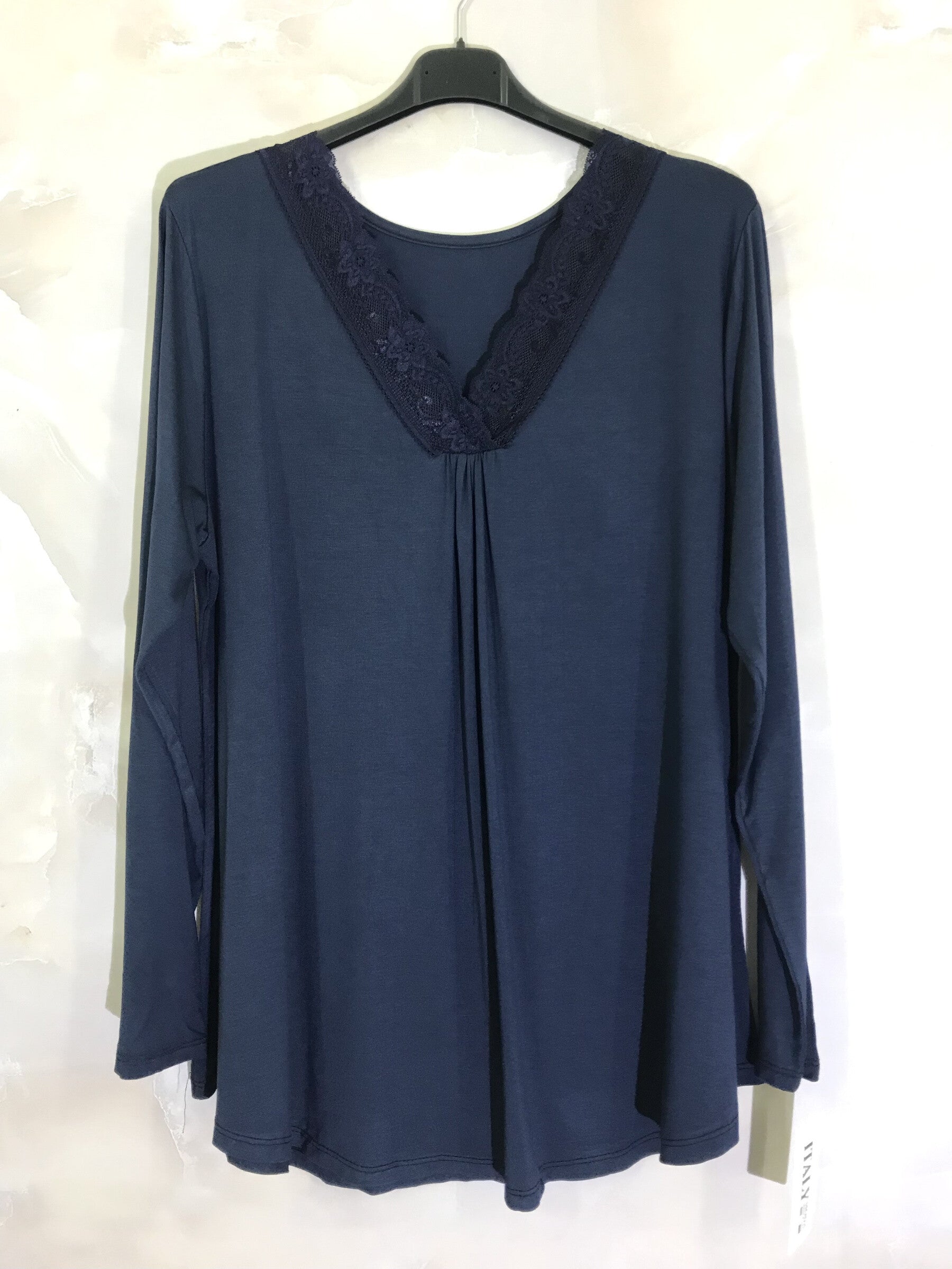 Plus Size Top long -collar sleeves V with lace
