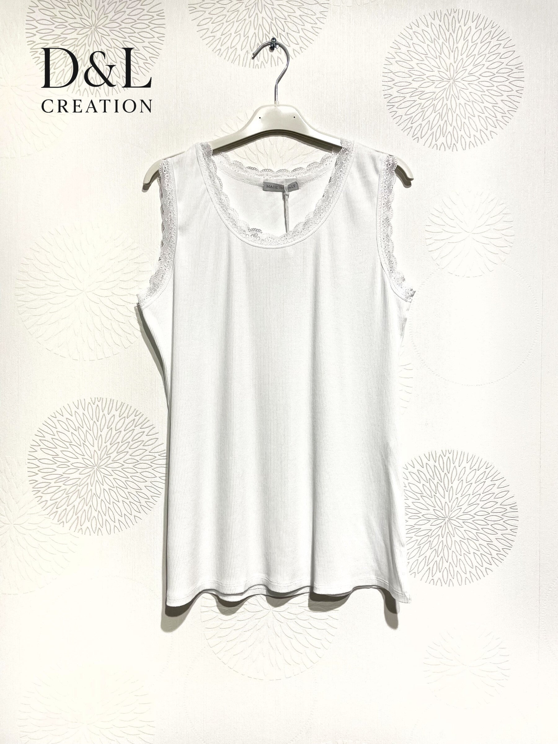 Plus Size Côte -free -free top with T38 lace at T48