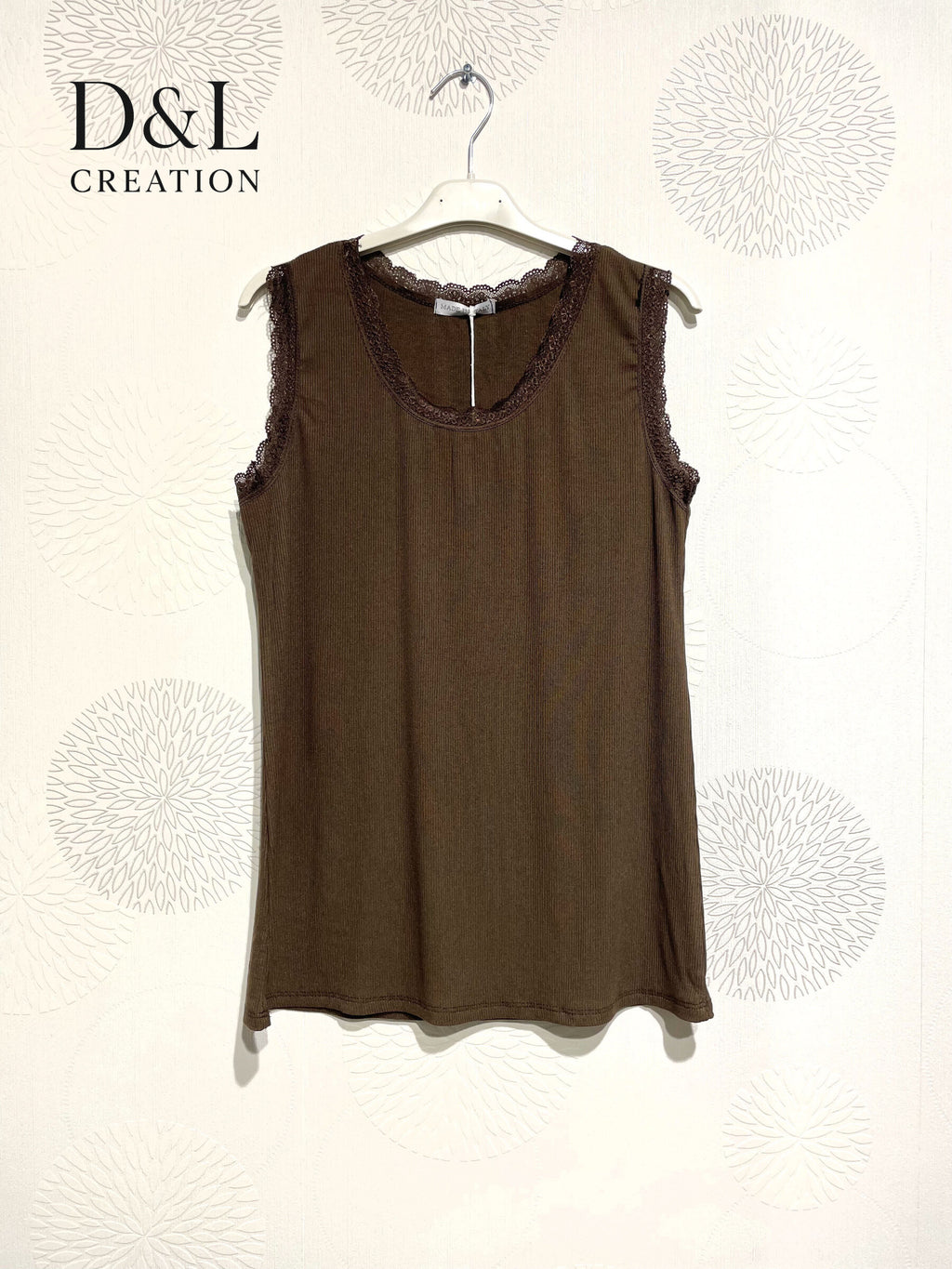 Plus Size Côte -free -free top with T38 lace at T48