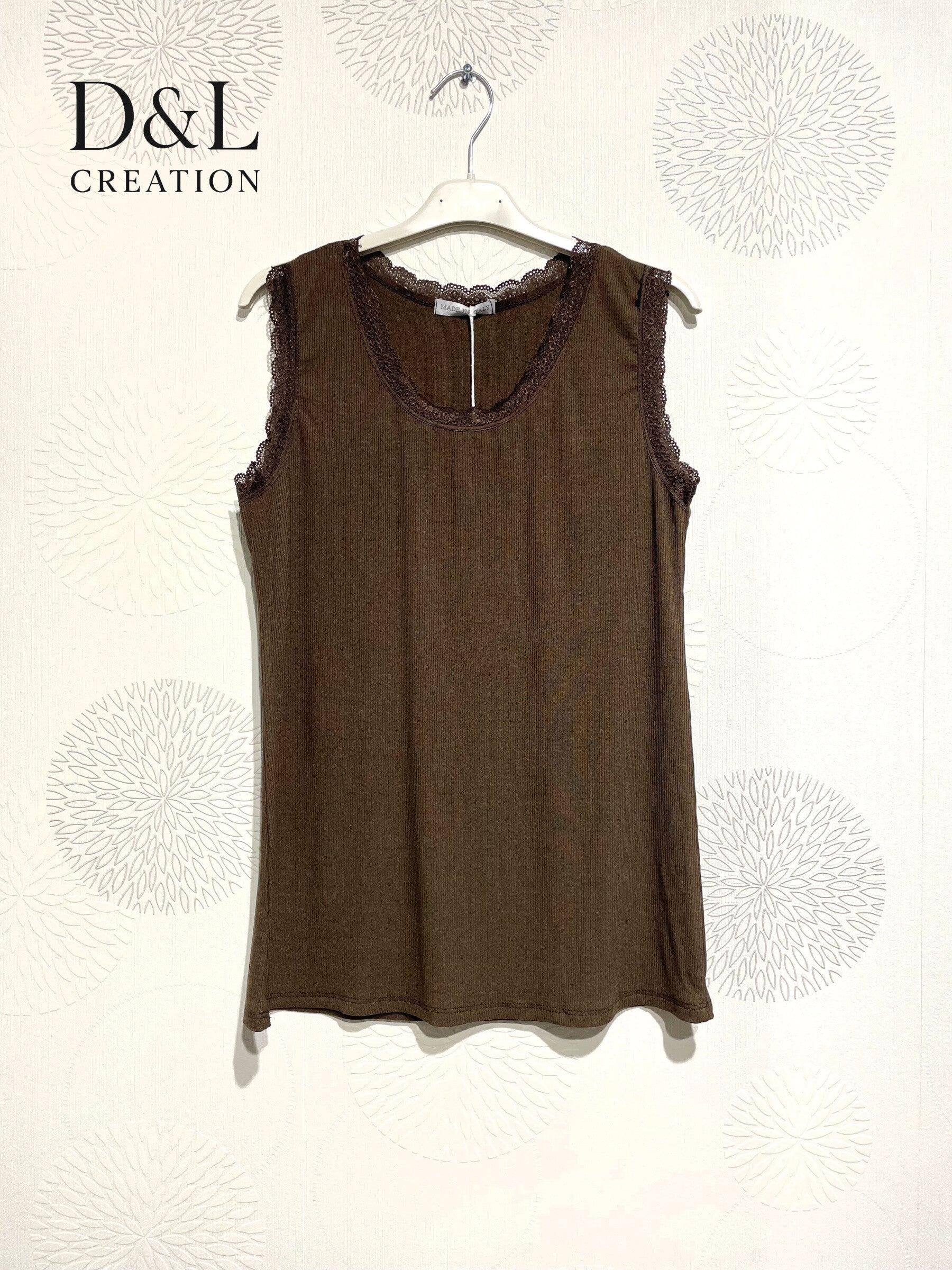 Plus Size Côte -free -free top with T38 lace at T48