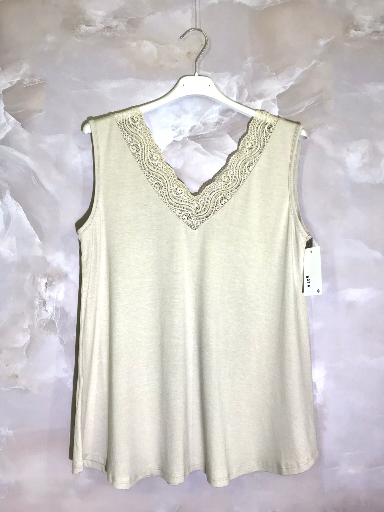 Plus Size Topp utan V-ringning med Spets