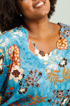 Tops med batwing-ärmar i tryckt viskos i stor storlek