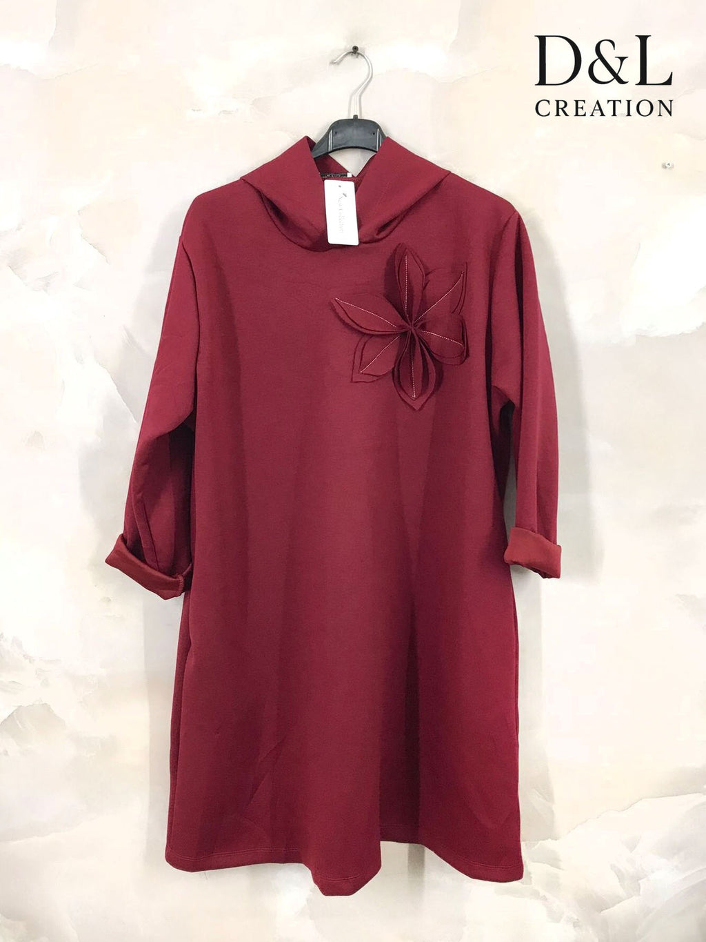 Soft hooded tunic with floral design