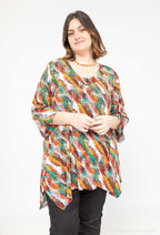 Plus Size Printed tunic in 3/4 sleeves