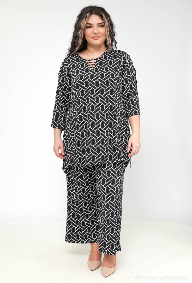 Plus Size Graphic print tunic (without pants)