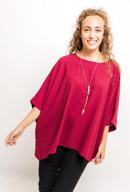 Plus Size Fluid tunic with necklace