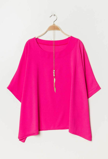Plus Size Fluid tunic with necklace
