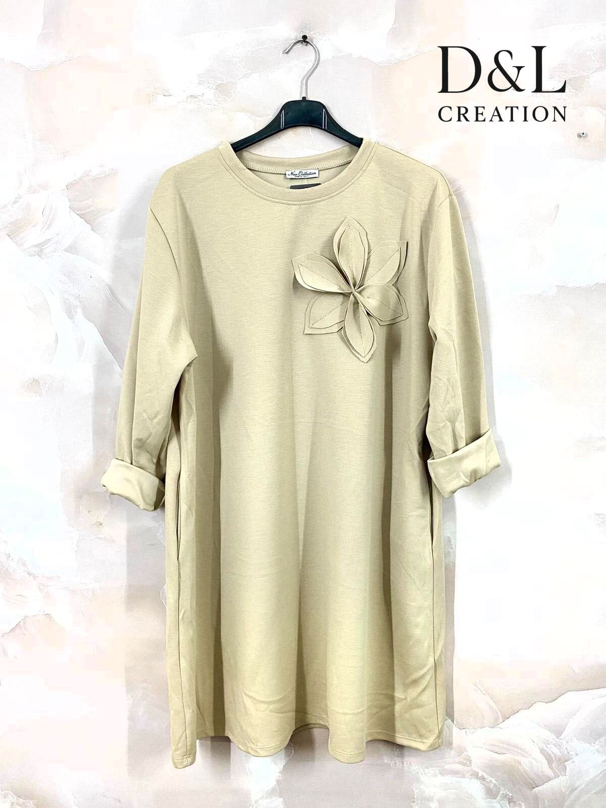 Tunic with a flower in very soft fabric