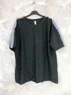 Plus Size Bi-material tunic with openwork pattern with T38 to T50 sleeve strip