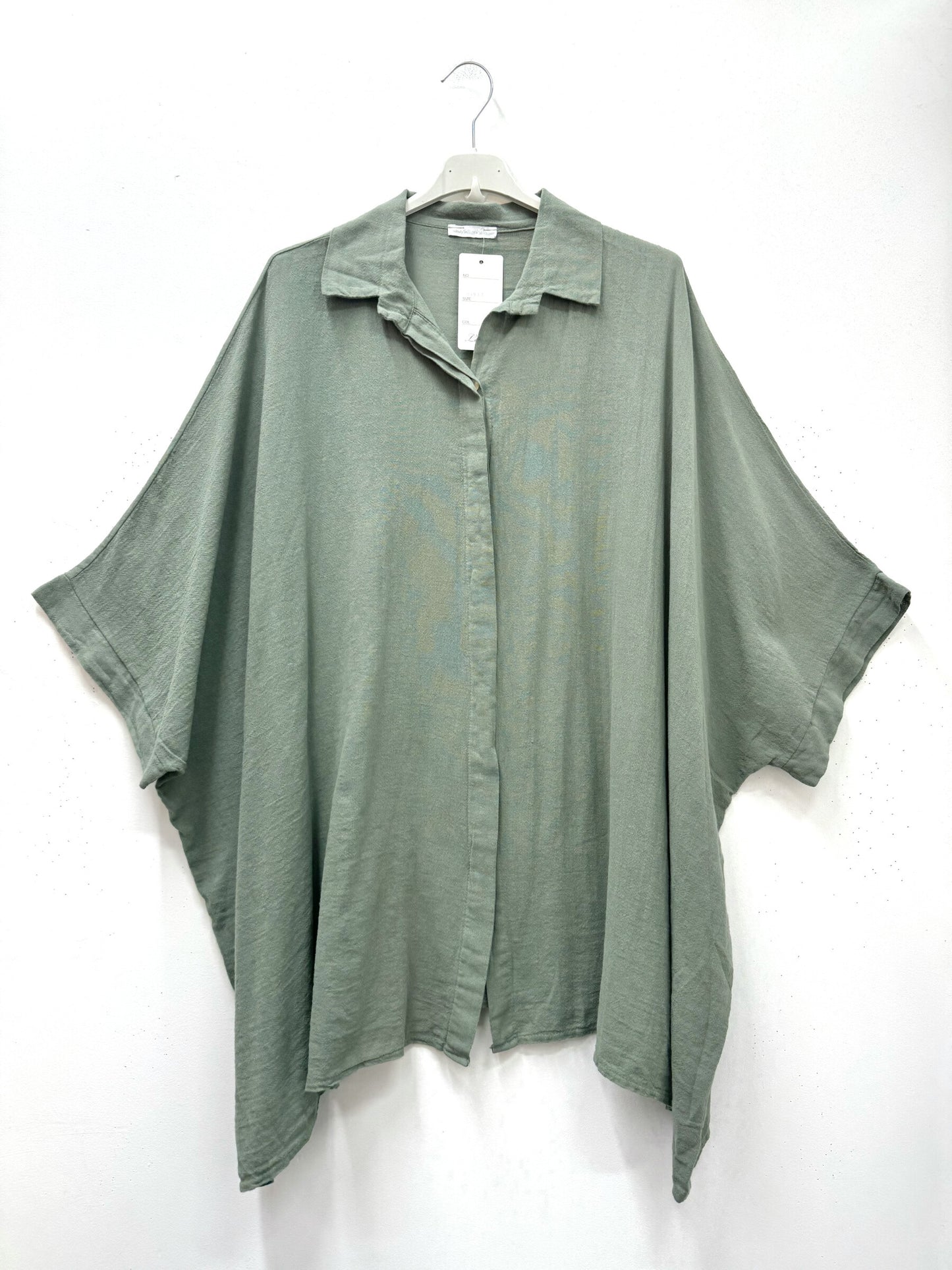 Plus Size Oversized tunic/shirt in mixed cotton/linen