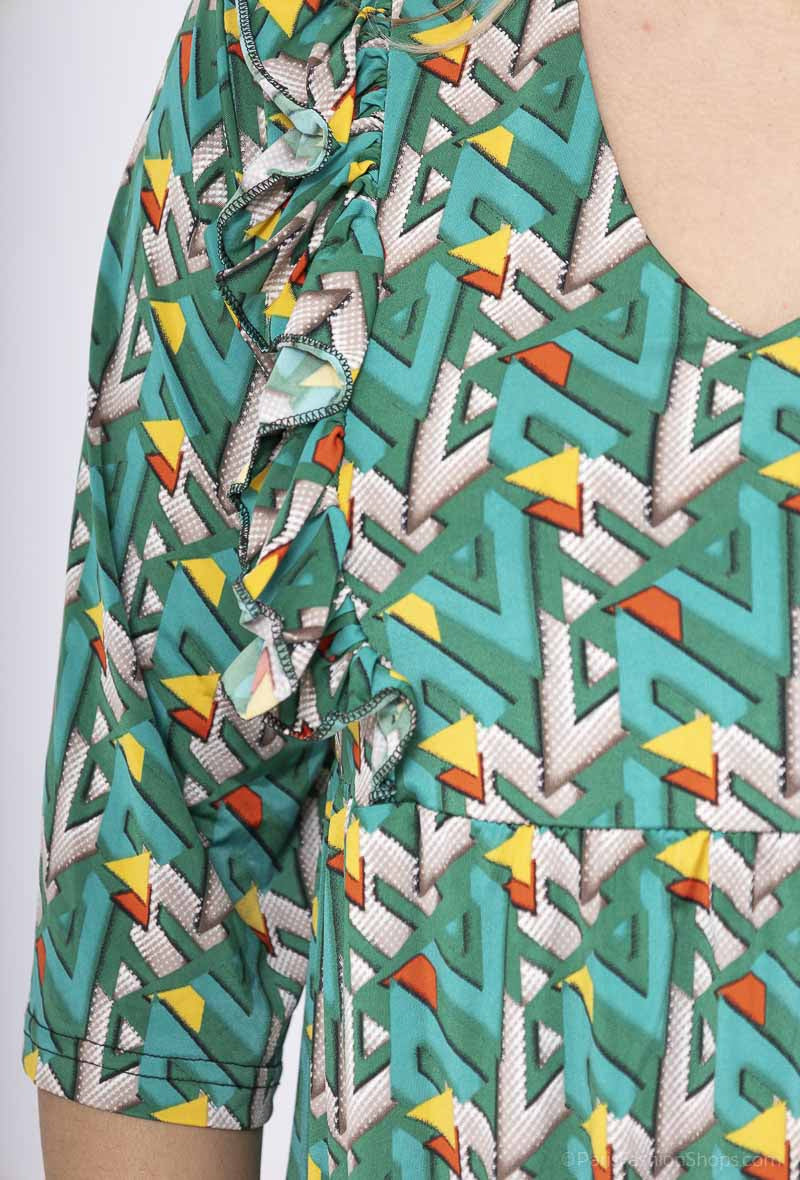 Plus Size V-ringad tunika med volangtryck
