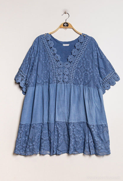 Plus Size Lace tunic