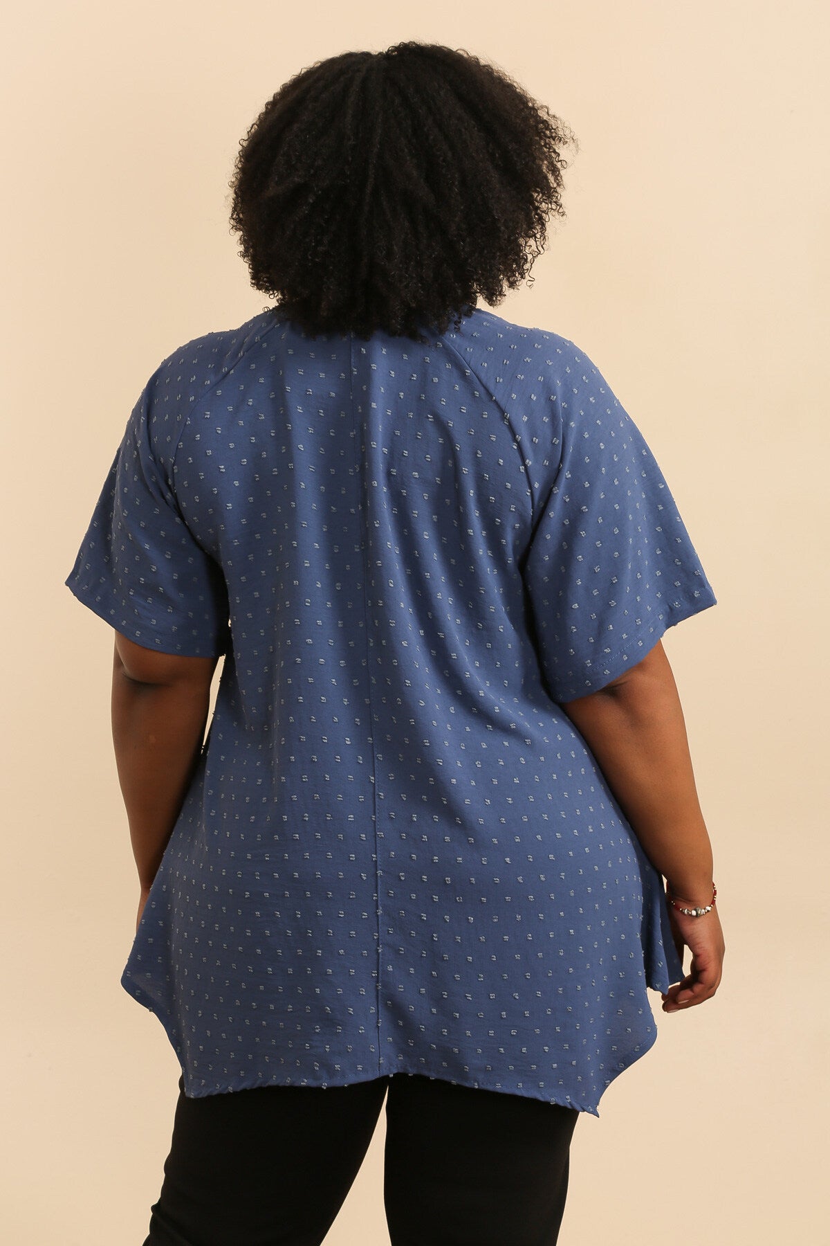 Oasted krage vid tunika i stor storlek