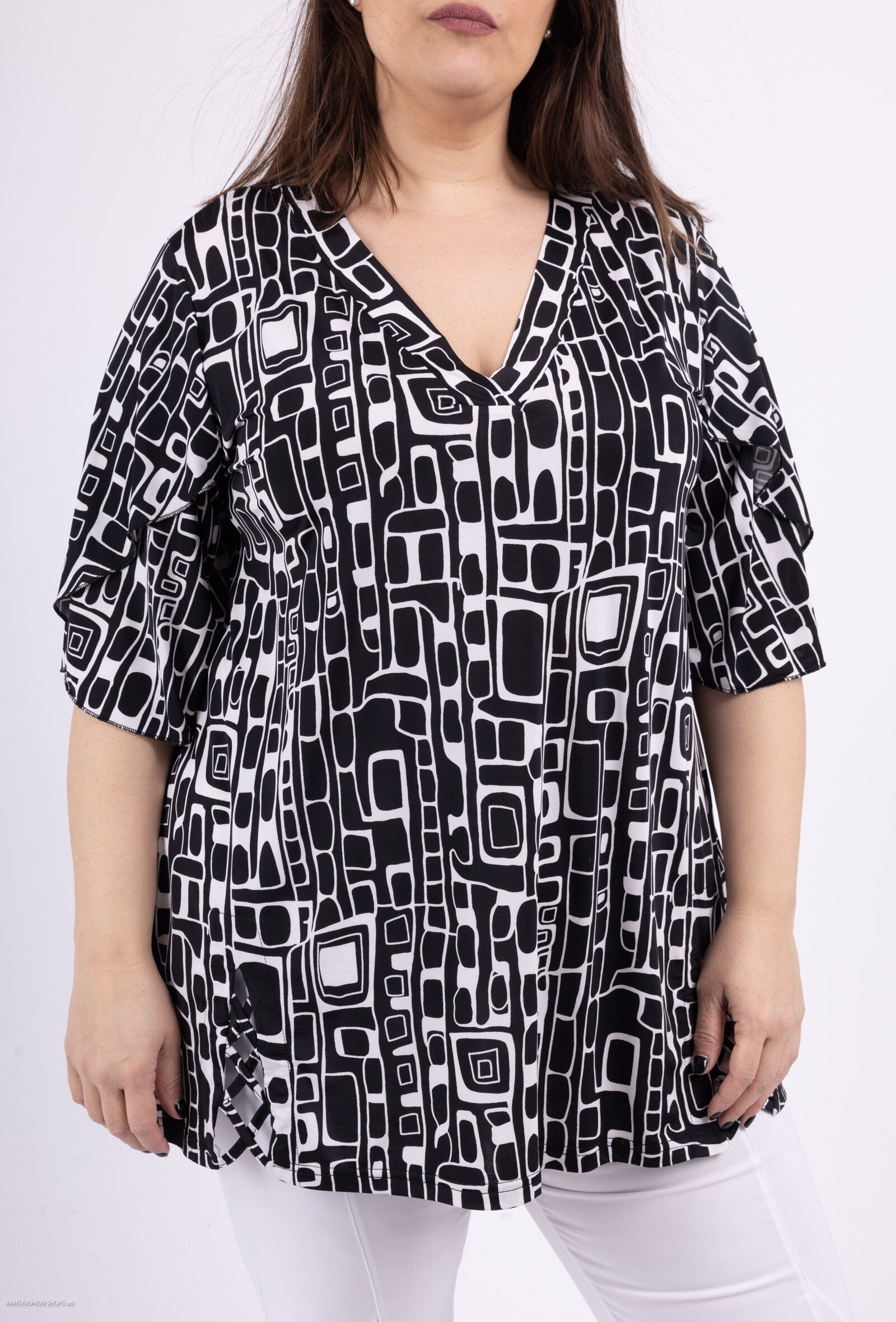 Plus Size Tryck Tunika med Öppen Arbetsdesign i Fjärilsärmar