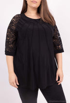 Plus Size Stretch Tunika med Spetsärm och Öppen Arbetsmönster