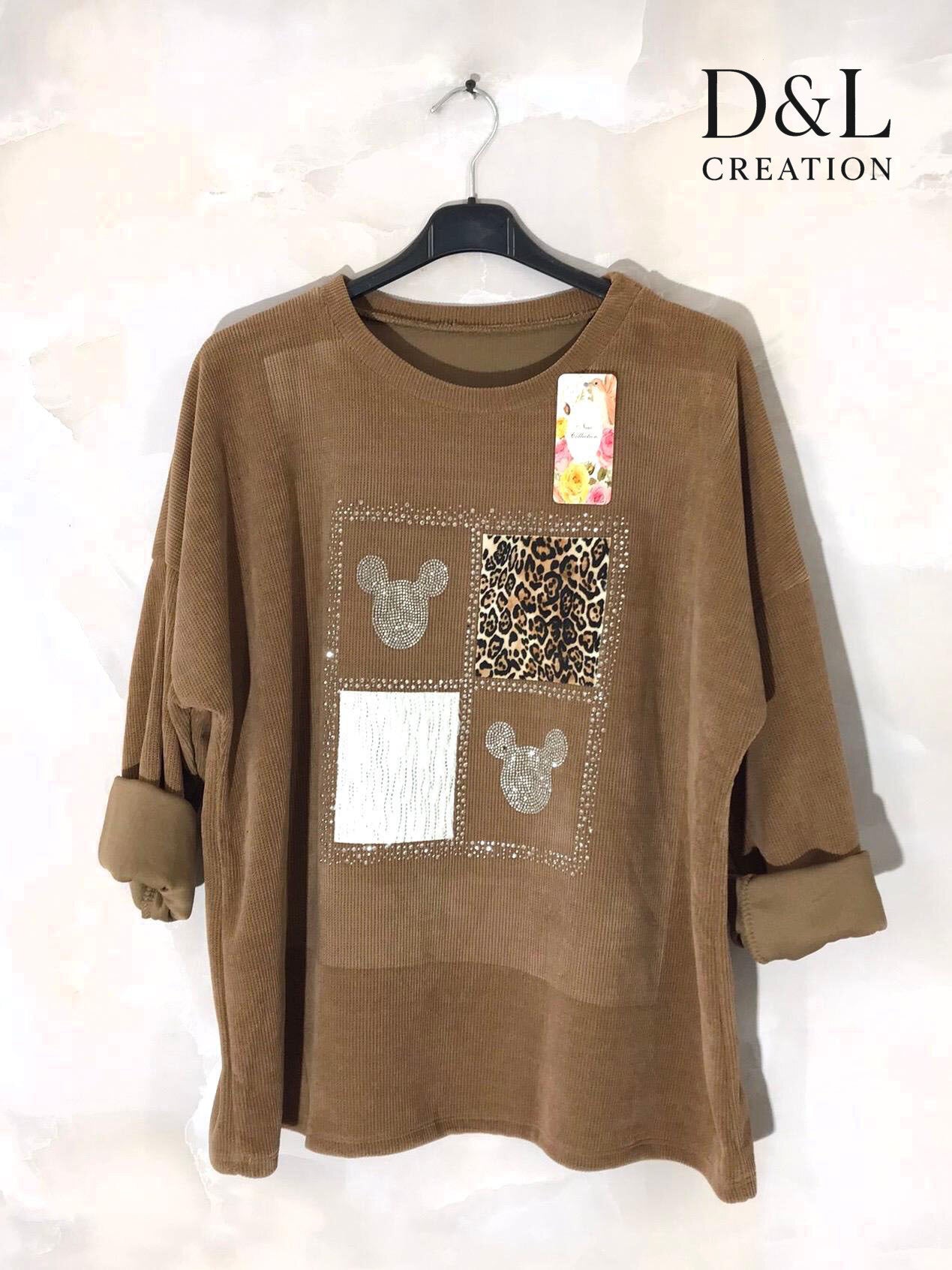 Velvet tunic with Mickey print sizes T38 to T52+ i Stor Storlek