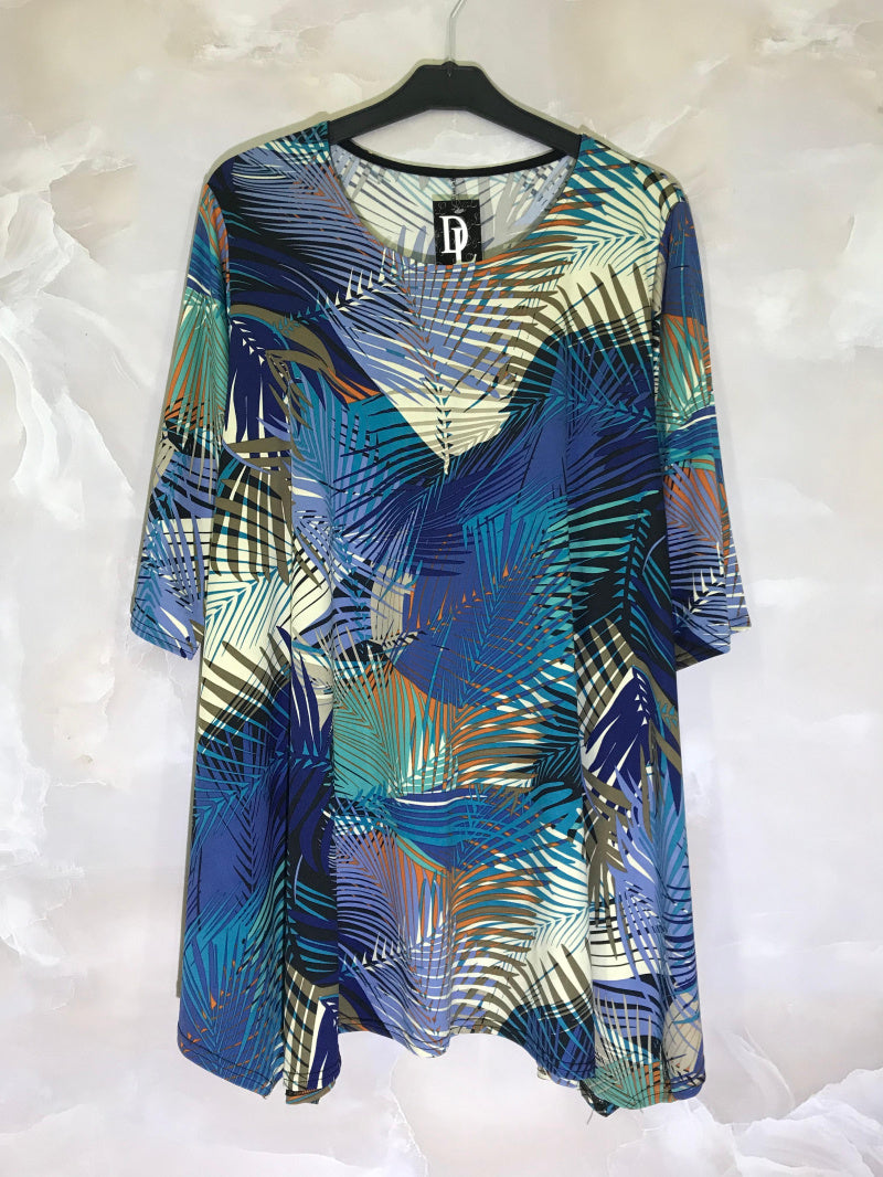 Plus Size Flared tunic with half-length sleeves in “swimsuit” material