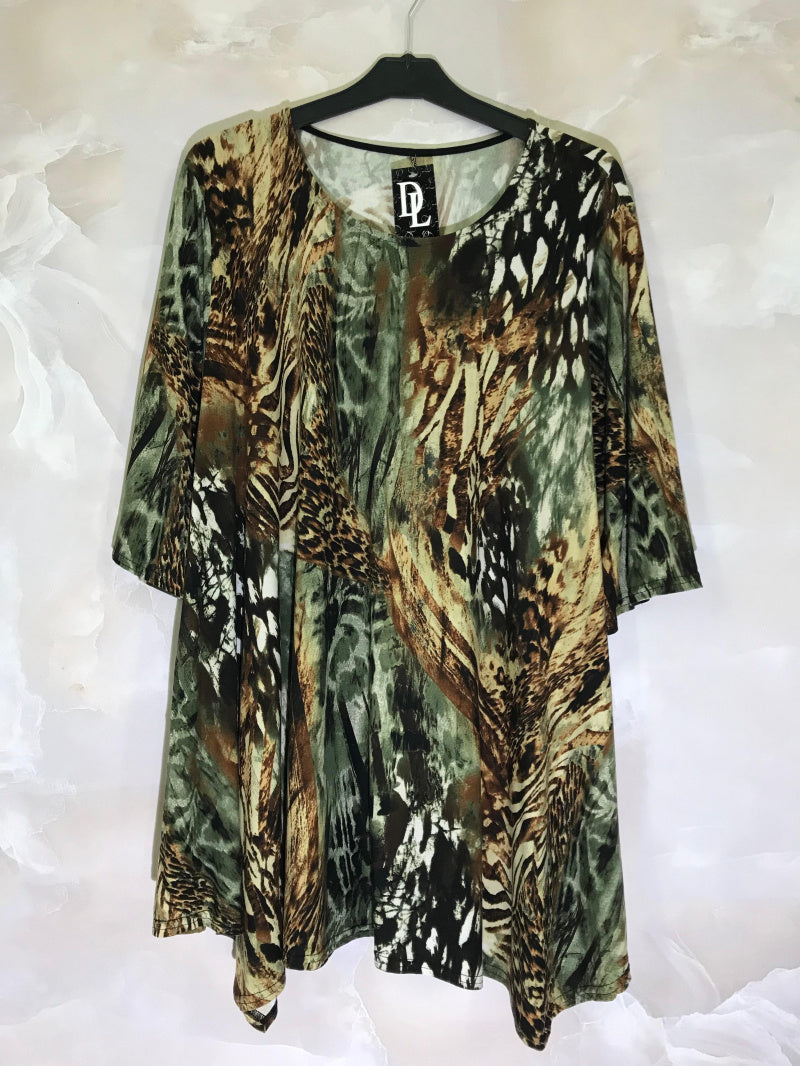 Flared tunic with half-length sleeves in “swimsuit” material i Stor Storlek