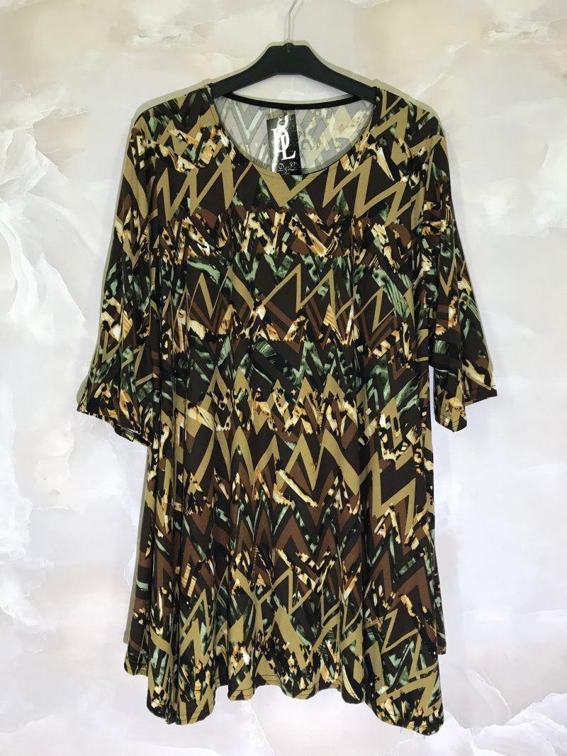 Plus Size Flared tunic with half-length sleeves in “swimsuit” material