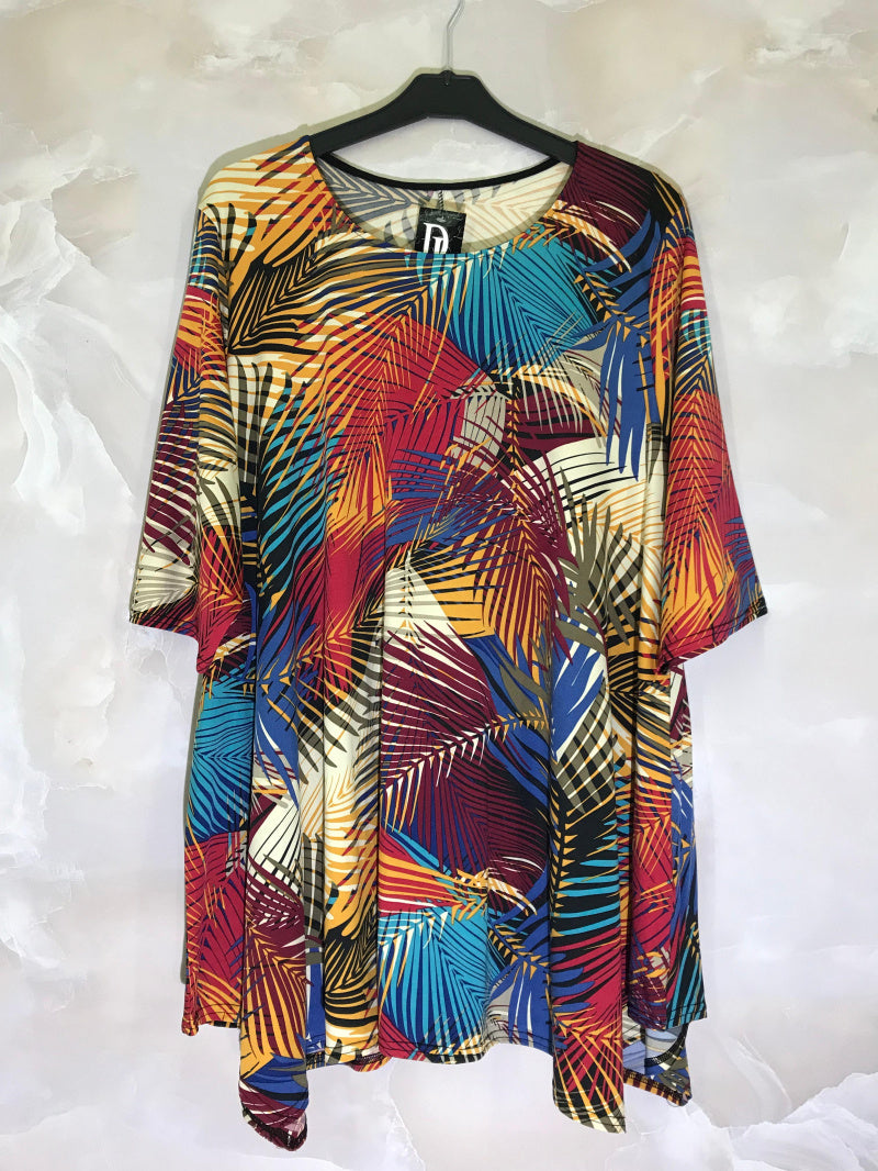Plus Size Flared tunic with half-length sleeves in “swimsuit” material