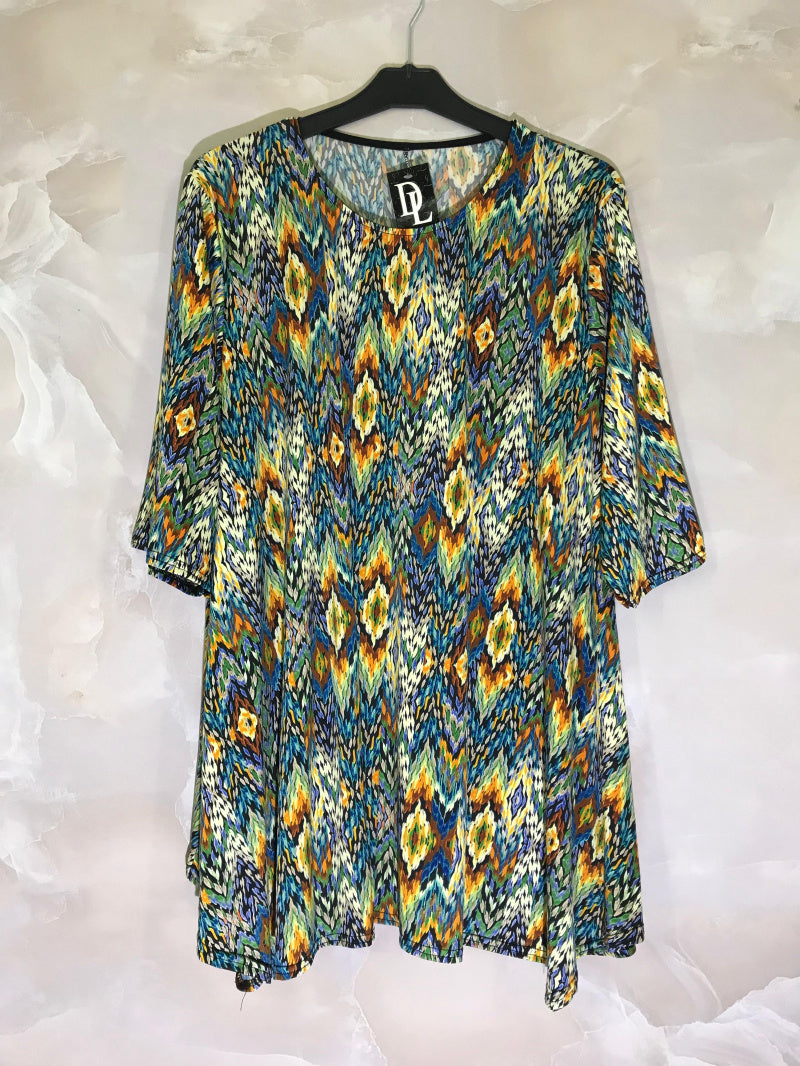 Plus Size Flared tunic with half-length sleeves in “swimsuit” material