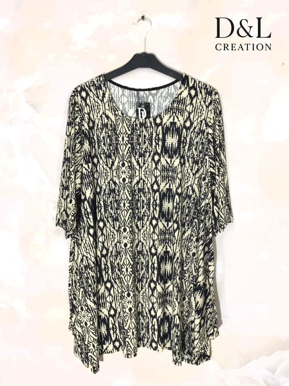 Flared Tunika med Mellanlånga Ärmar i Fluid Material