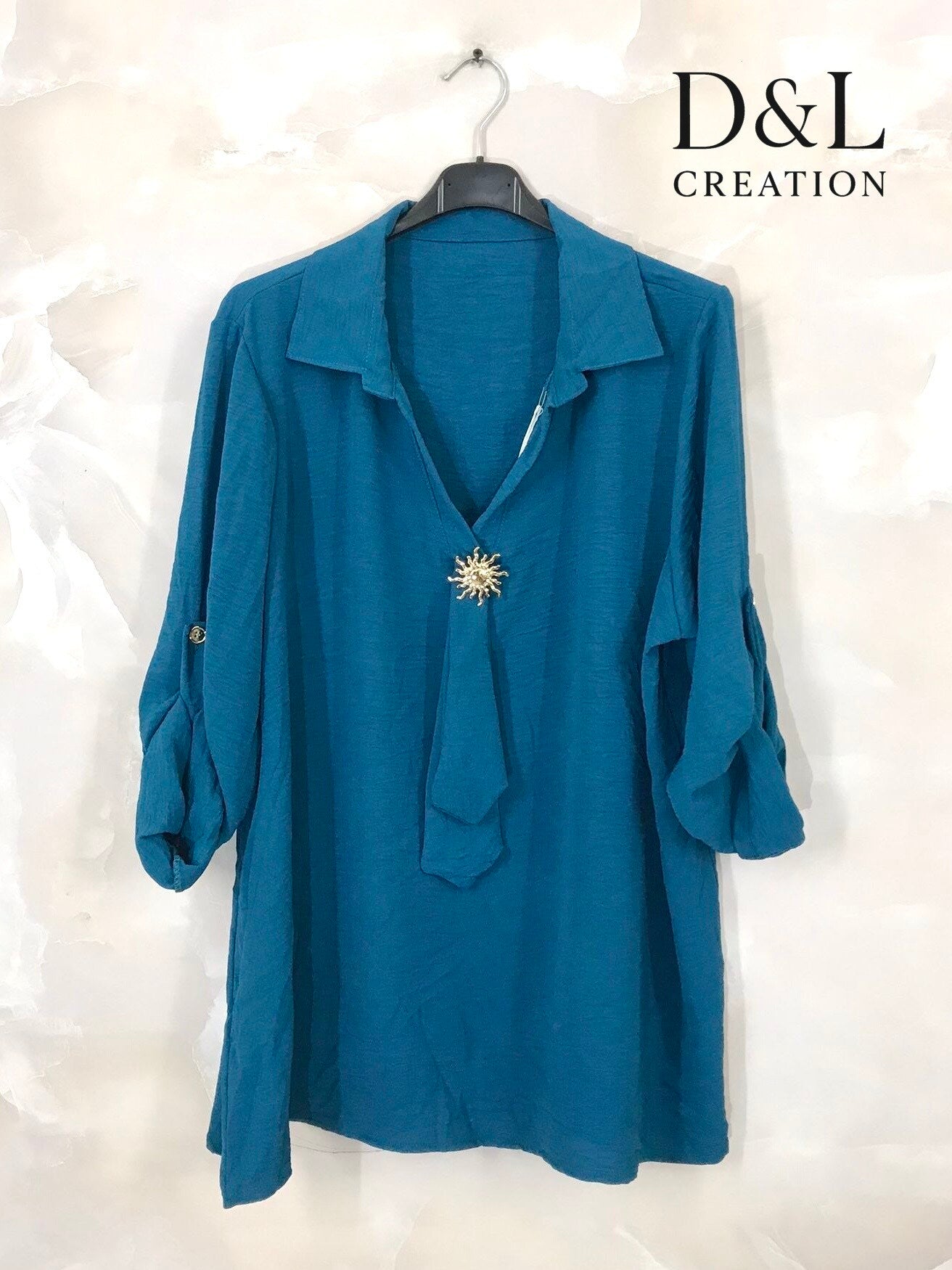 Sun brooch faux tie tunic sizes T38 to T52 i Stor Storlek