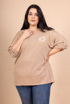 Plus size tunic with floral embroidery T38 to T54 i Stor Storlek