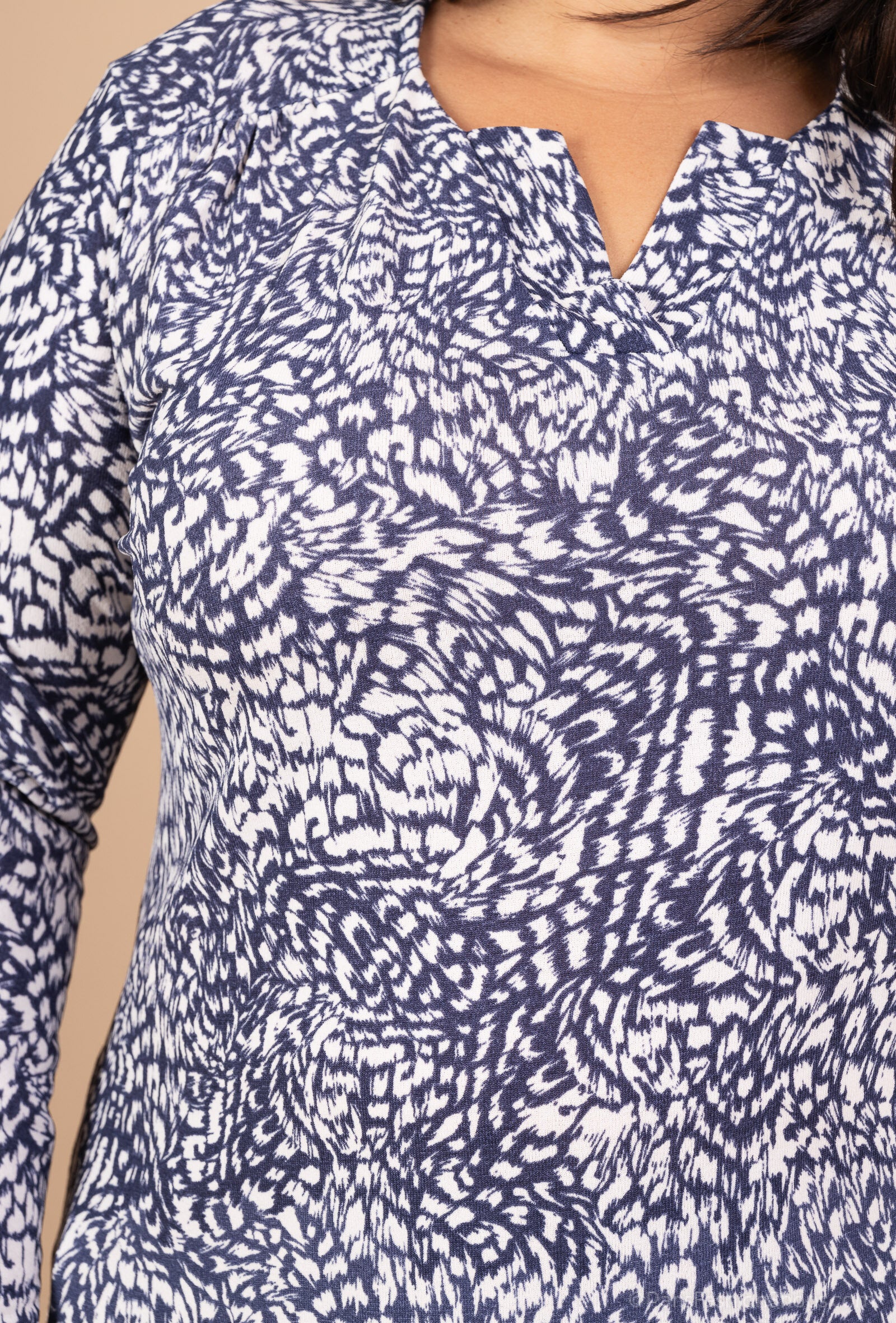 Plus Size Stretch Print Tunic