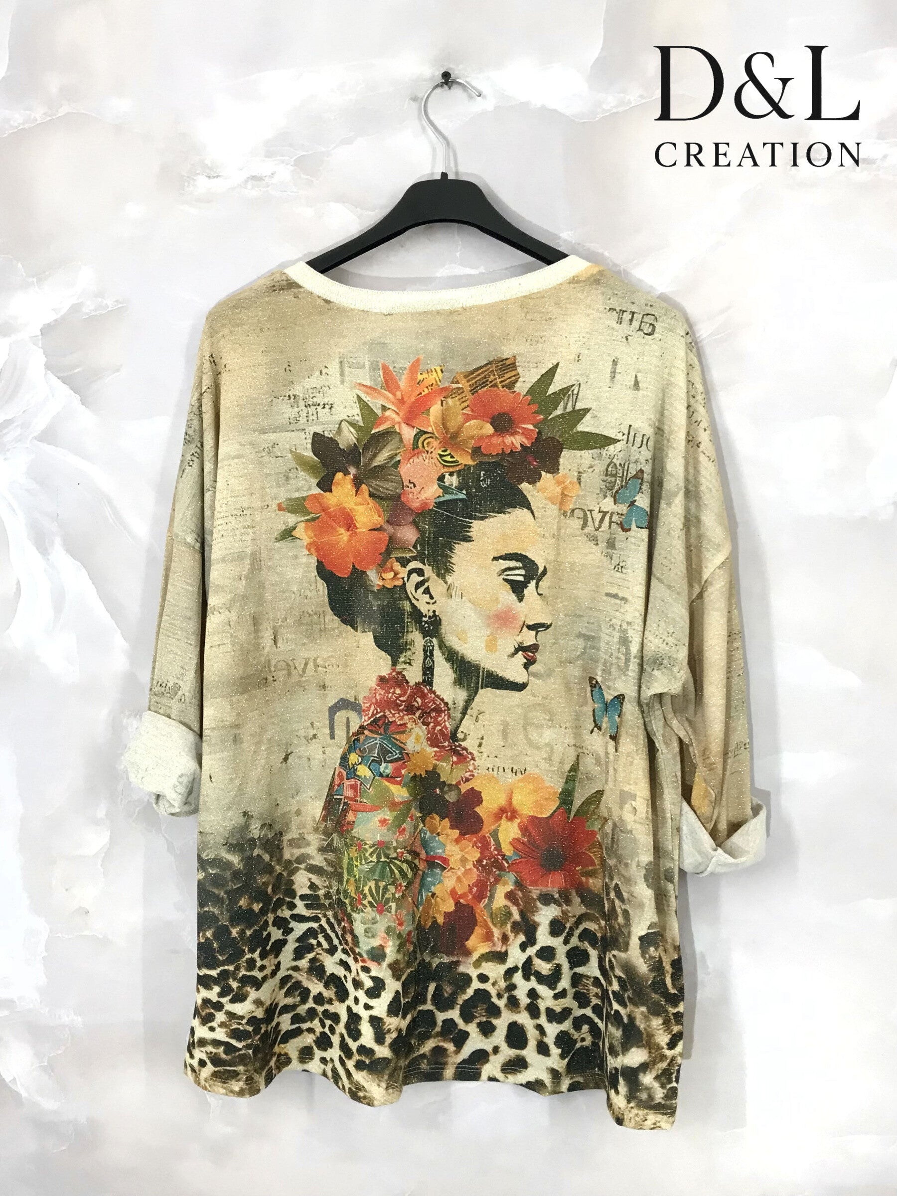 Plus Size Printed tunic with V-neck size 38 to 50