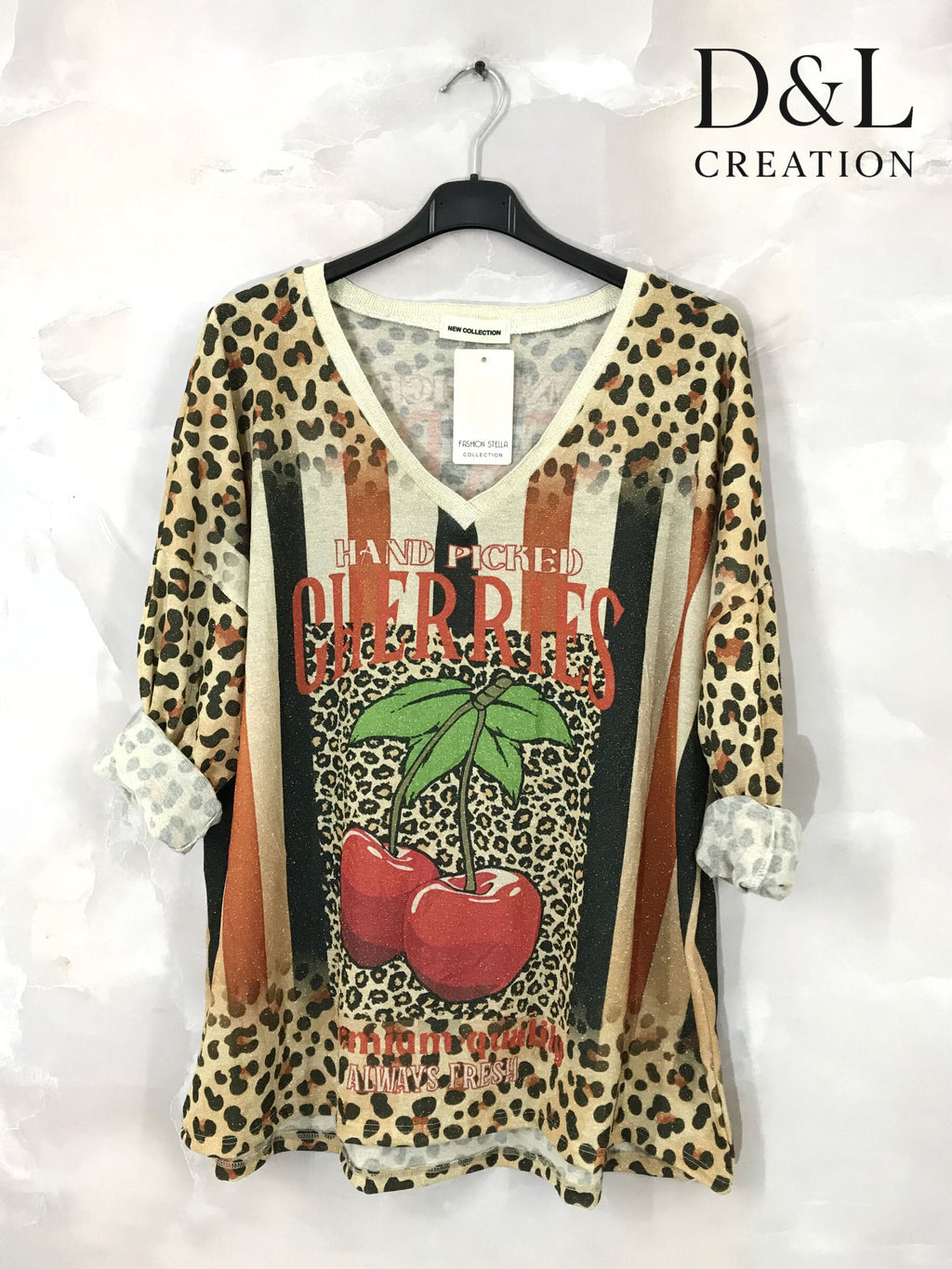 Plus Size Printed tunic with V-neck size 38 to 50